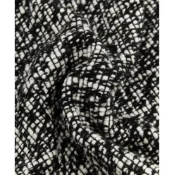 Boucle-Kissenhulle Bounce Mit Fransen