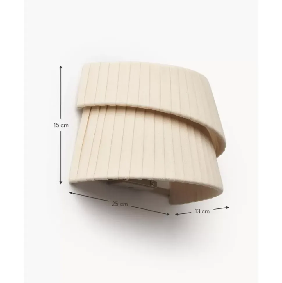 Wandleuchte Nyla Mit Asymmetrischem Lampenschirm